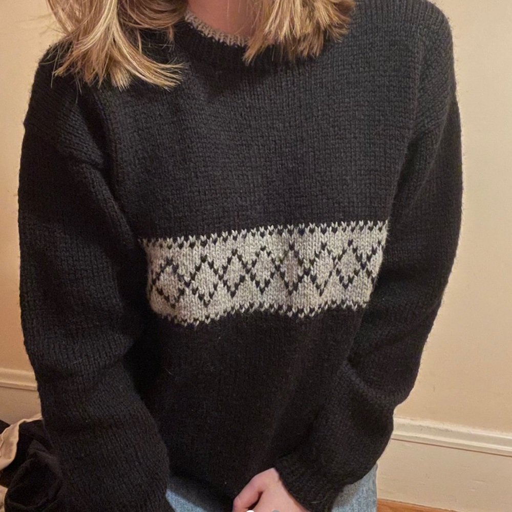 Vintage knit wool sweater
